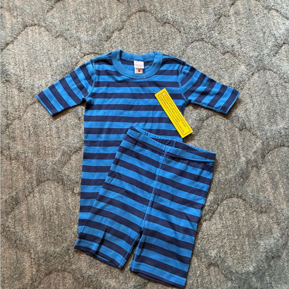 Hanna Andersson pajamas Size 140 NEW